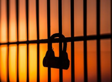 案發(fā)土地增值稅清算，被判有期徒刑十年