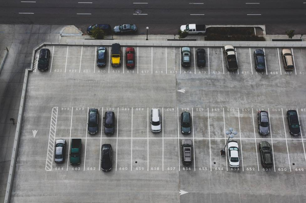 關(guān)于車位整體轉(zhuǎn)讓的稅務(wù)探討