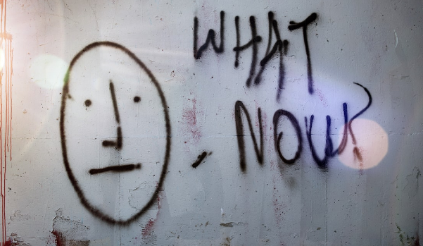 取得銷售返還收入，企業(yè)所得稅是計(jì)入收入還是沖減成本？