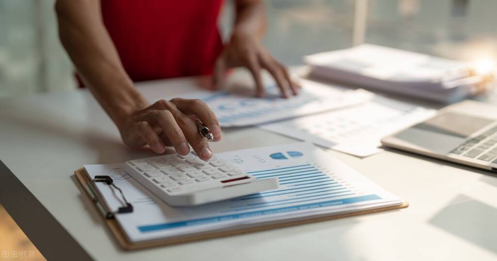 稅局官方總結職工教育經(jīng)費稅前扣除規(guī)定